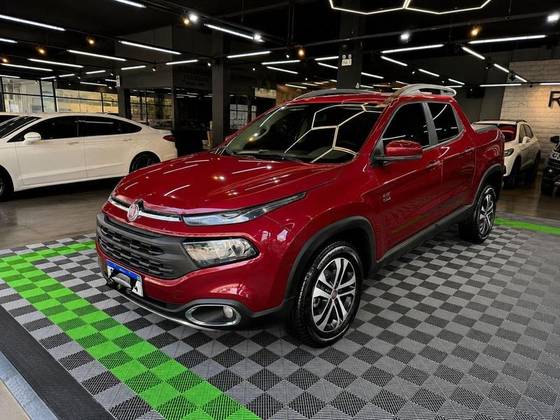 FIAT TORO 2.0 16V TURBO DIESEL FREEDOM 4WD AT9 FIAT TORO 2.0 16V TURBO DIESEL FREEDOM 4WD AT9